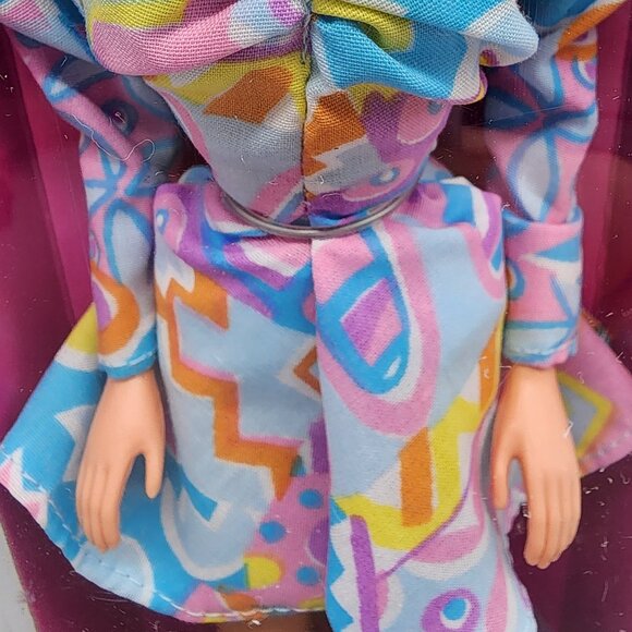Vintage 1992 Barbie Style Doll #2453 Mattel New Sealed NIB - Picture 7 of 9
